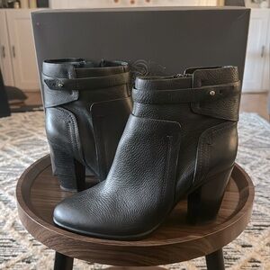 Black Leather Vince Camuto Boots